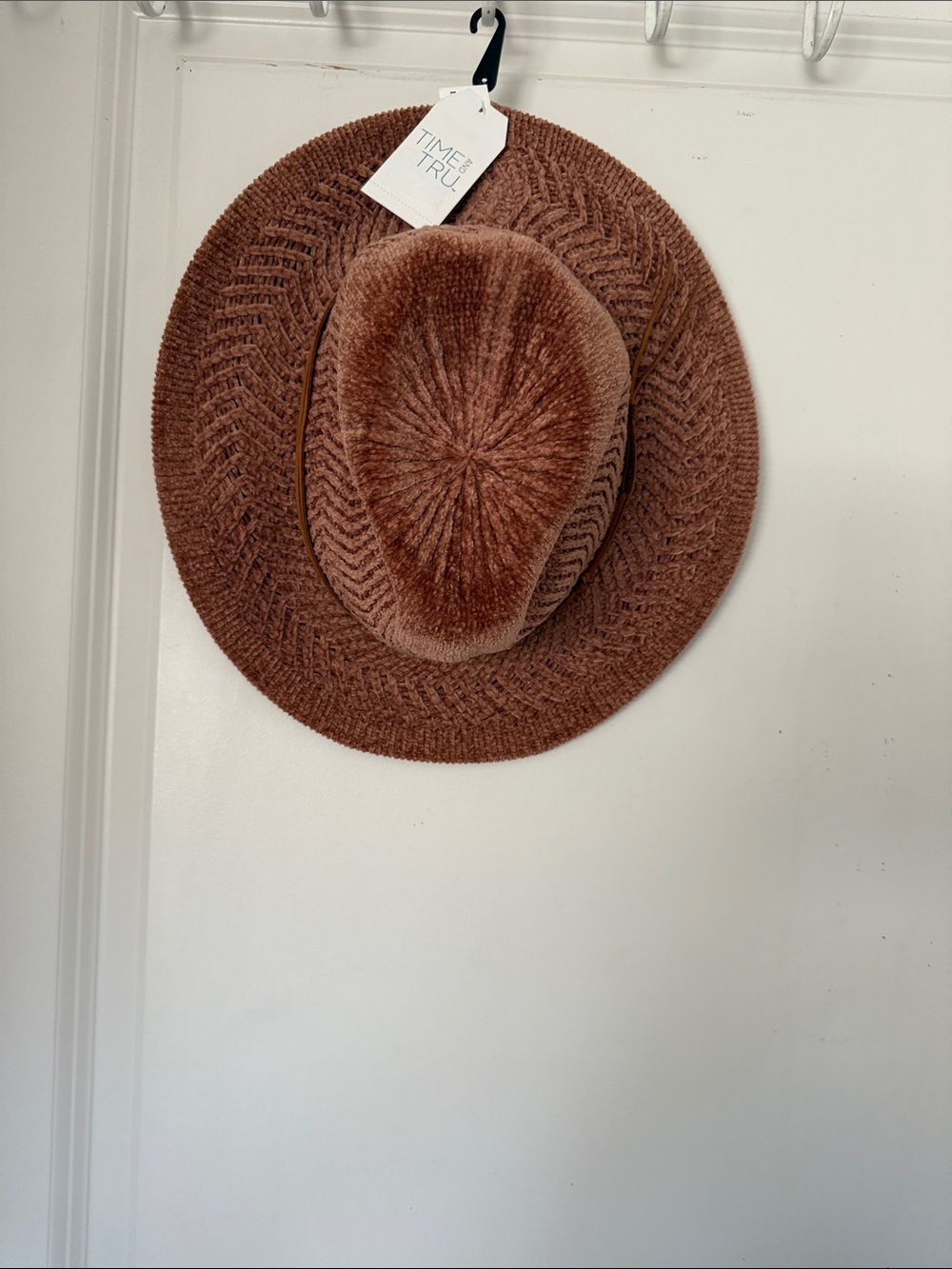Time and Tru Women's Burnt Orange Knit Fedora Hat